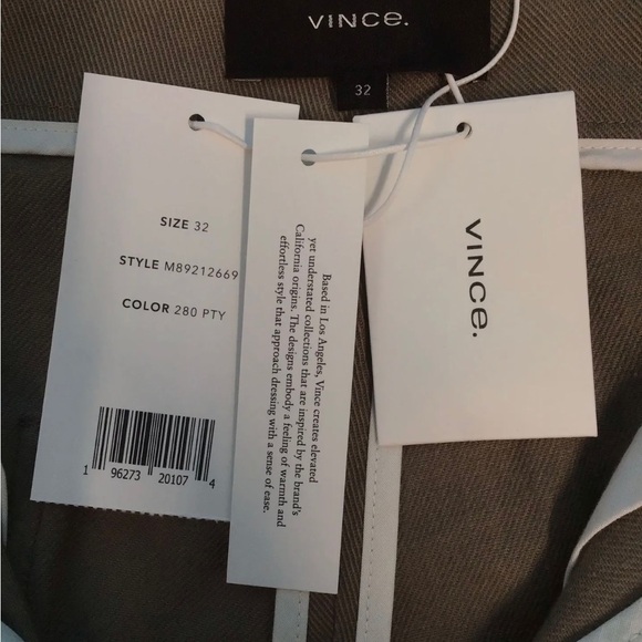 VINCE Men's Relaxed Stretch-Cotton Painter Pants- Size 32 (MSRP $345) inseam 28” - Picture 2 of 4